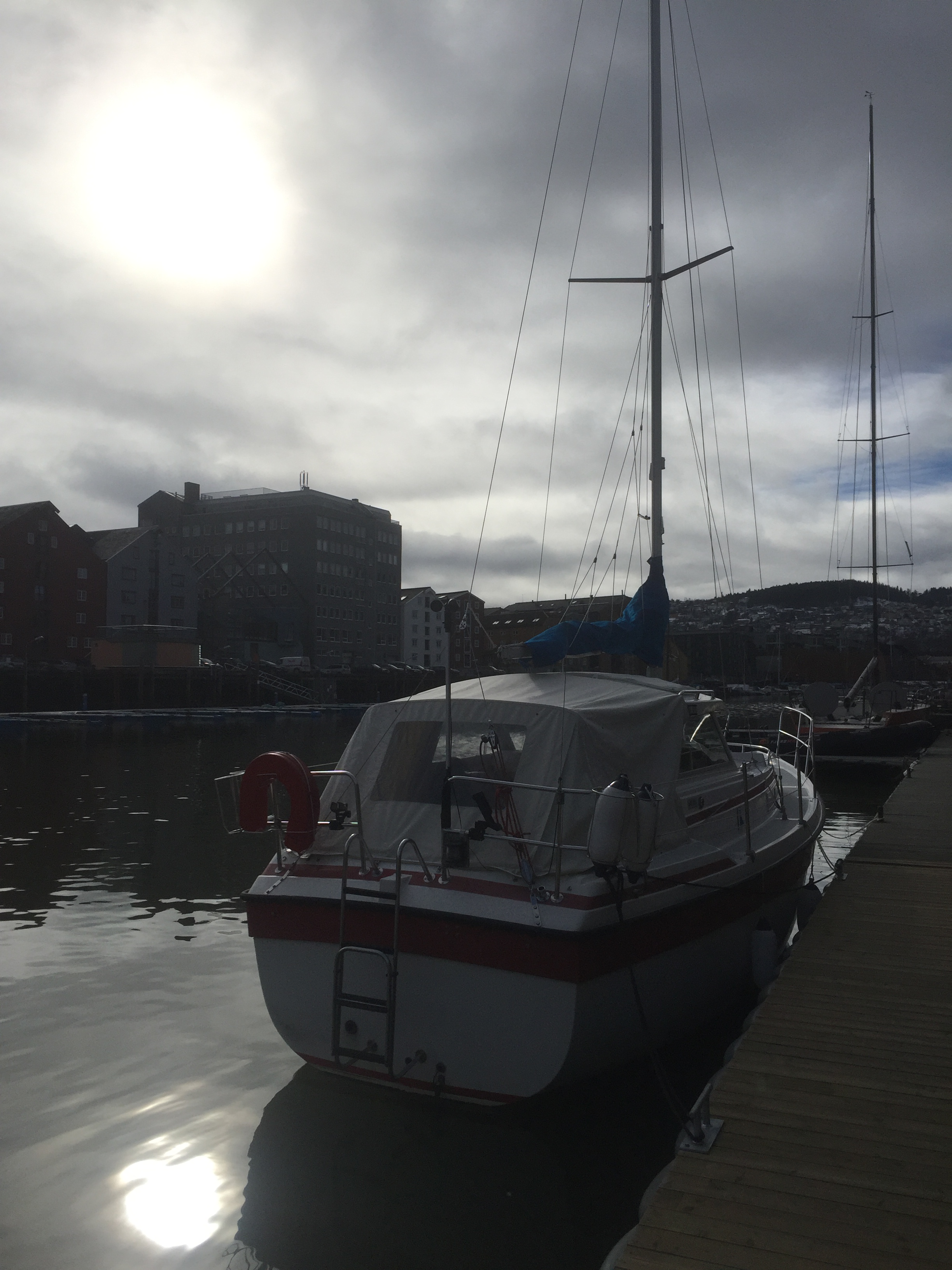 Pent fortøyd ved Maritimt kompani
