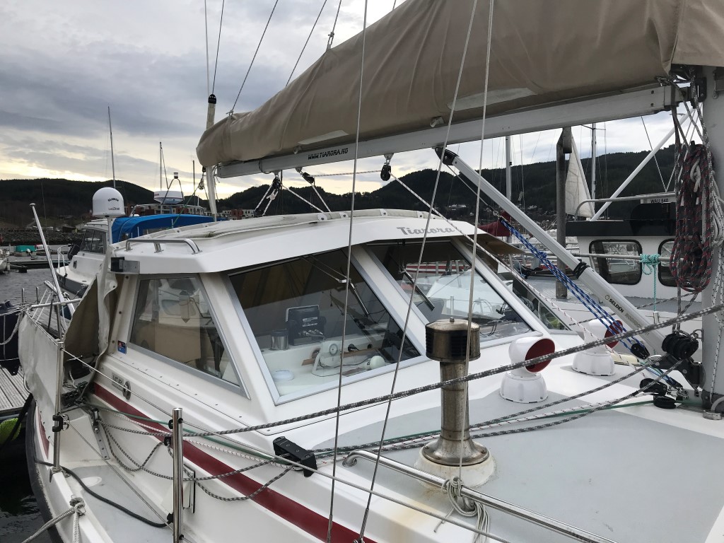 Dratt bak til cockpit