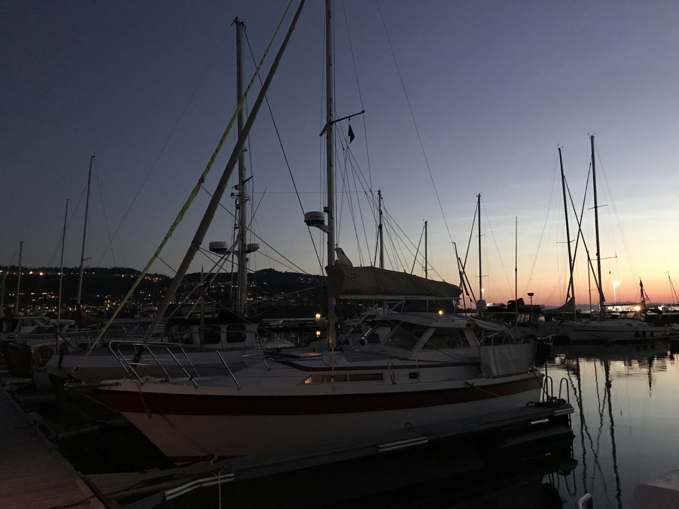 Hjemme i Hommelvika